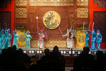 省京劇院豐富劇目?jī)?chǔ)備 促進(jìn)京劇演出市場(chǎng)發(fā)展