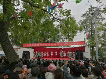 省歌劇院赴甘谷下鄉(xiāng)送戲頗受好評(píng)