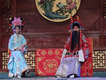 甘肅省京劇院演出經(jīng)典傳統(tǒng)戲,《坐宮》、《望兒樓》、《鍘美案》