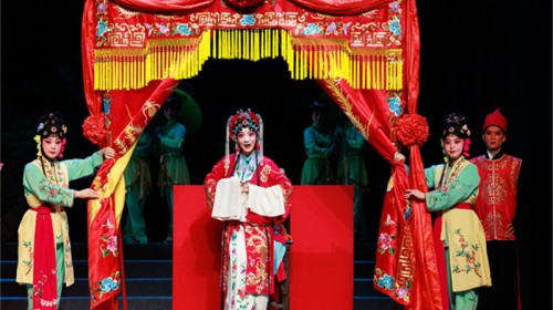 國(guó)家藝術(shù)基金2022年度藝術(shù)人才培訓(xùn)資助項(xiàng)目秦腔《鎖麟囊》成果匯報(bào)演出在蘭舉行